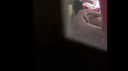 Phang một cô phim sex my den va gai nhat gái duyên dáng với một crotch đầy lông.