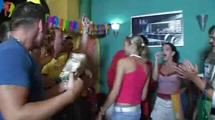 Ngực cỡ 5. phim sex game show japan