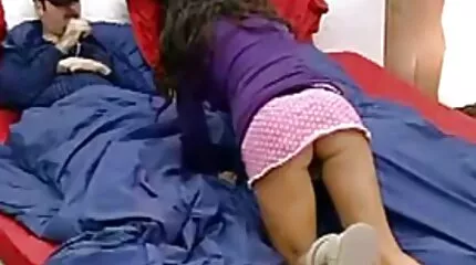 Xander sẽ nhật hay đụ người yêu chơi gôn Adria Rae.