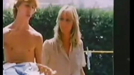 squirting squirting cô gái bắt lên bởi con gà trống sừng pim sec nhat ban của anh chàng.