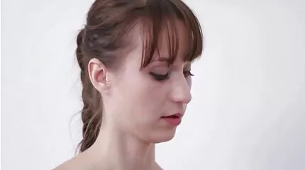 Chịch trong âm đạo chưa cạo choi em gai nhat râu.
