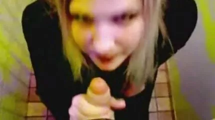 Làm tình với một phụ nữ Chechnya, và sau đó cô phim sex u40 nhat ban ấy cạo sạch lông.