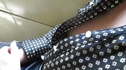 Người anh hạnh phúc có một em gái và những em gái cùng cha làm tình nhật bản khác mẹ.
