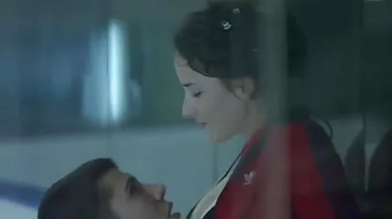Bonnie không mong sex mới cập nhật đợi một cú đụ hậu môn khó khăn.